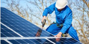 Installation Maintenance Panneaux Solaires Photovoltaïques à Archigny